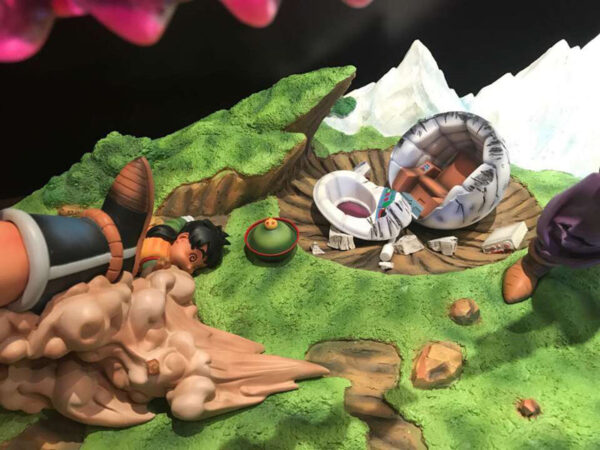 Figurine Collector</br> Piccolo vs Raditz